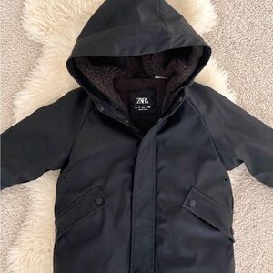 ZARA Waterproof Jacket with Warm Fleece Lining – Size 3Y (98 cm)
